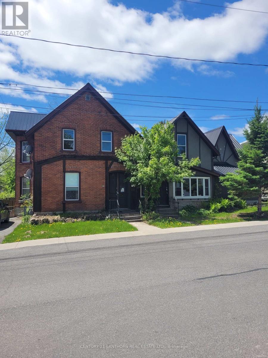 88 - 86 - 88 West Street S, Greater Napanee, Ontario  K7R 2P2 - Photo 2 - X12163088