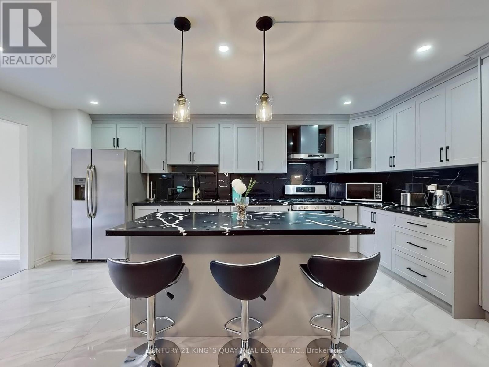 116 Redkey Drive, Markham, Ontario  L3S 4R6 - Photo 10 - N12162973