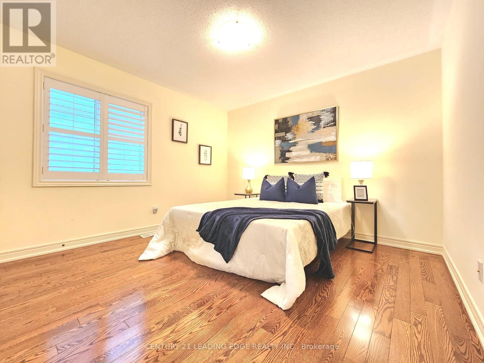 6 Castleglen Boulevard, Markham, Ontario  L6C 0A8 - Photo 25 - N12163005