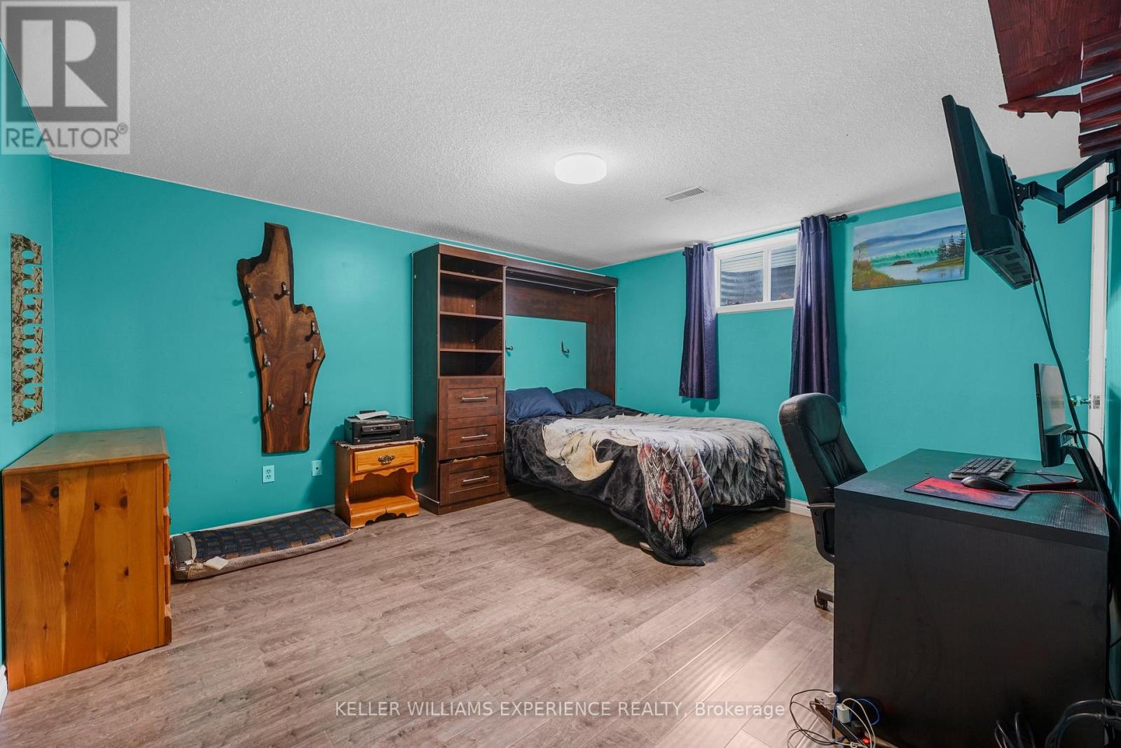 190 Centre Street, Essa (Angus), Ontario  L0M 1B0 - Photo 29 - N12163065