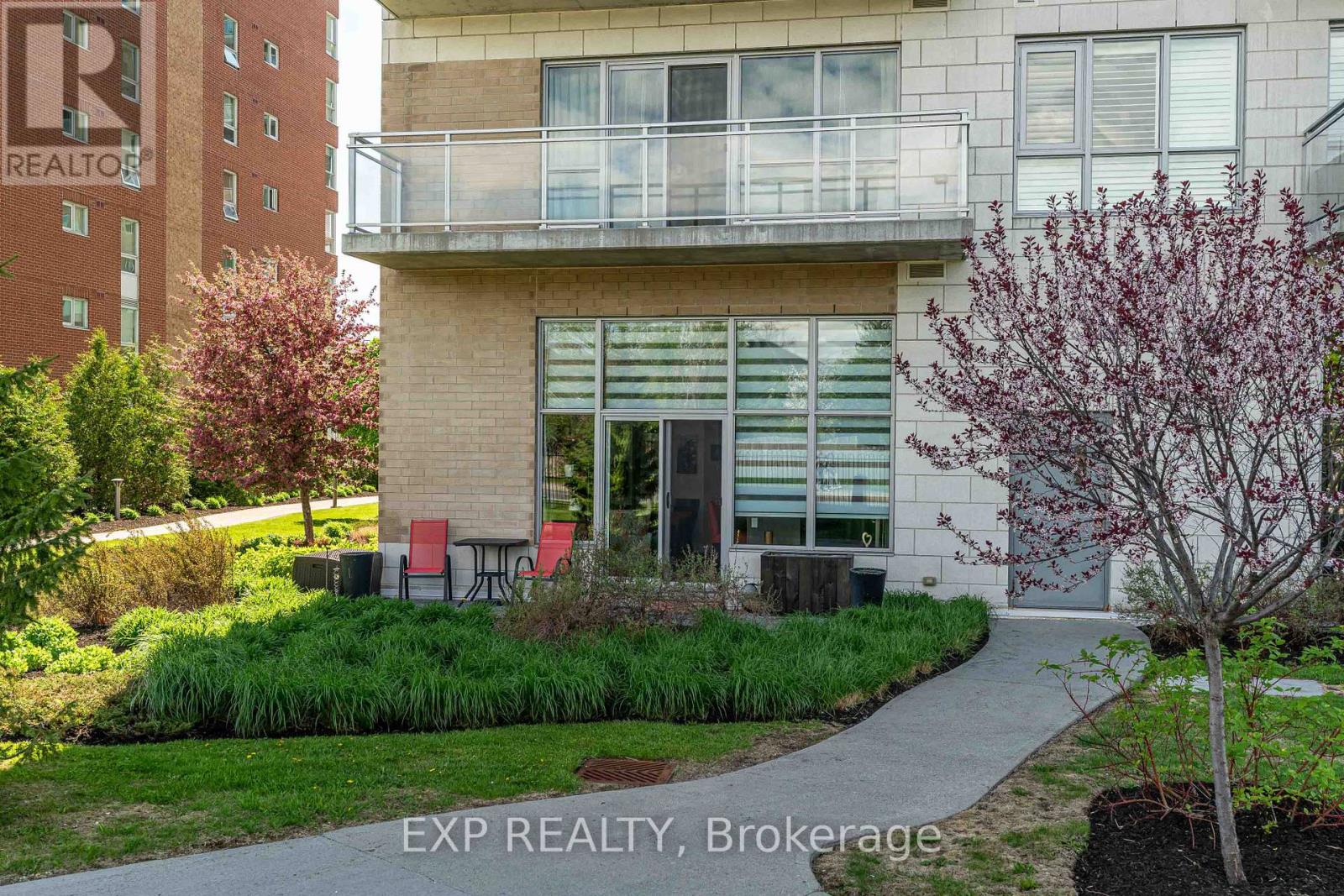 101 - 330 Titan Private, Ottawa, Ontario  K2G 1G3 - Photo 33 - X12163081