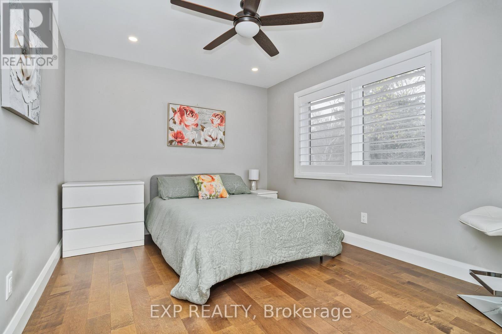 15 Manchester Street, Ottawa, Ontario  K2S 0R8 - Photo 17 - X12163091