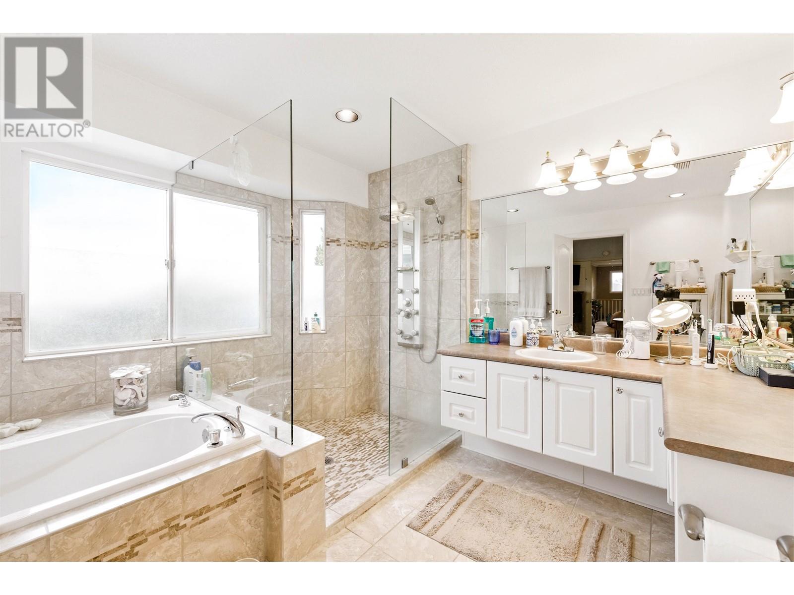 330 Rosehill Wynd, Delta, British Columbia  V4M 3L9 - Photo 24 - R3003951