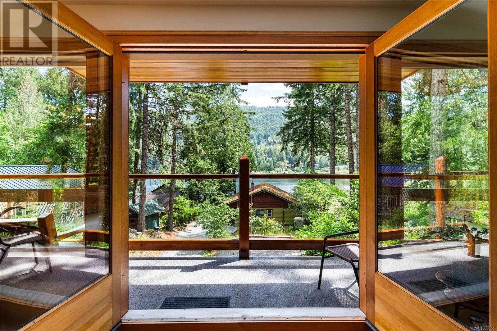 1415 West Shawnigan Lake Rd, Shawnigan Lake, British Columbia  V0R 2W0 - Photo 25 - 1000655