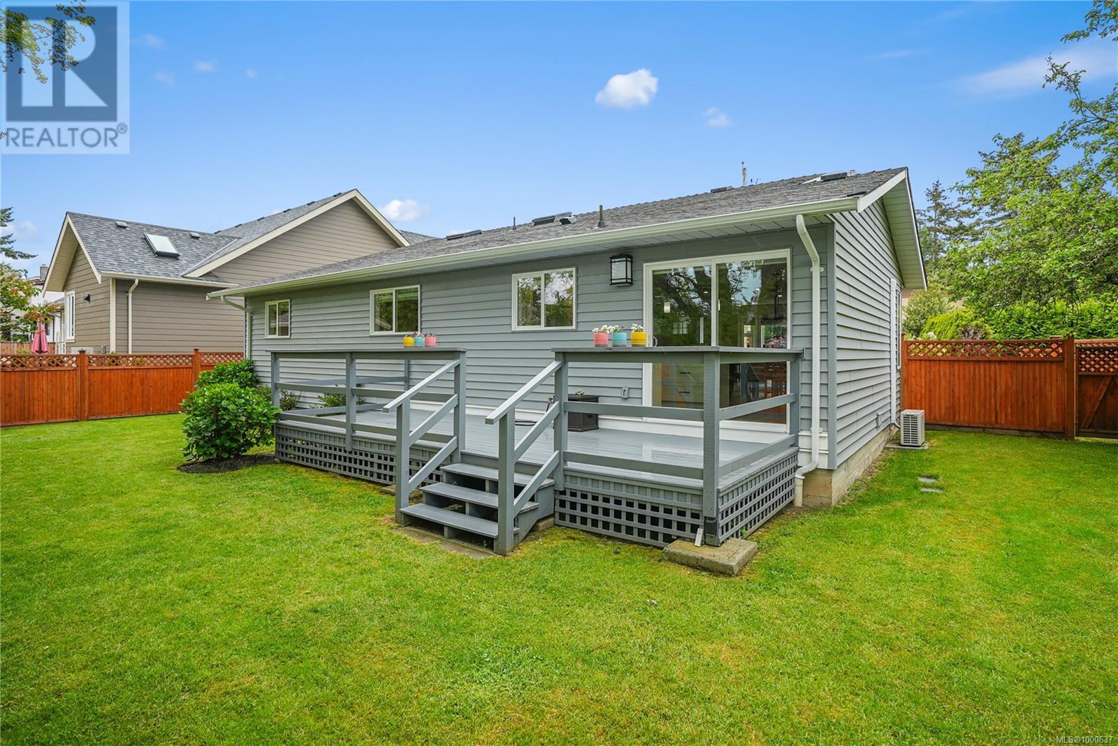 2100 Colinwood Rd, Sidney, British Columbia  V8L 4H5 - Photo 29 - 1000637