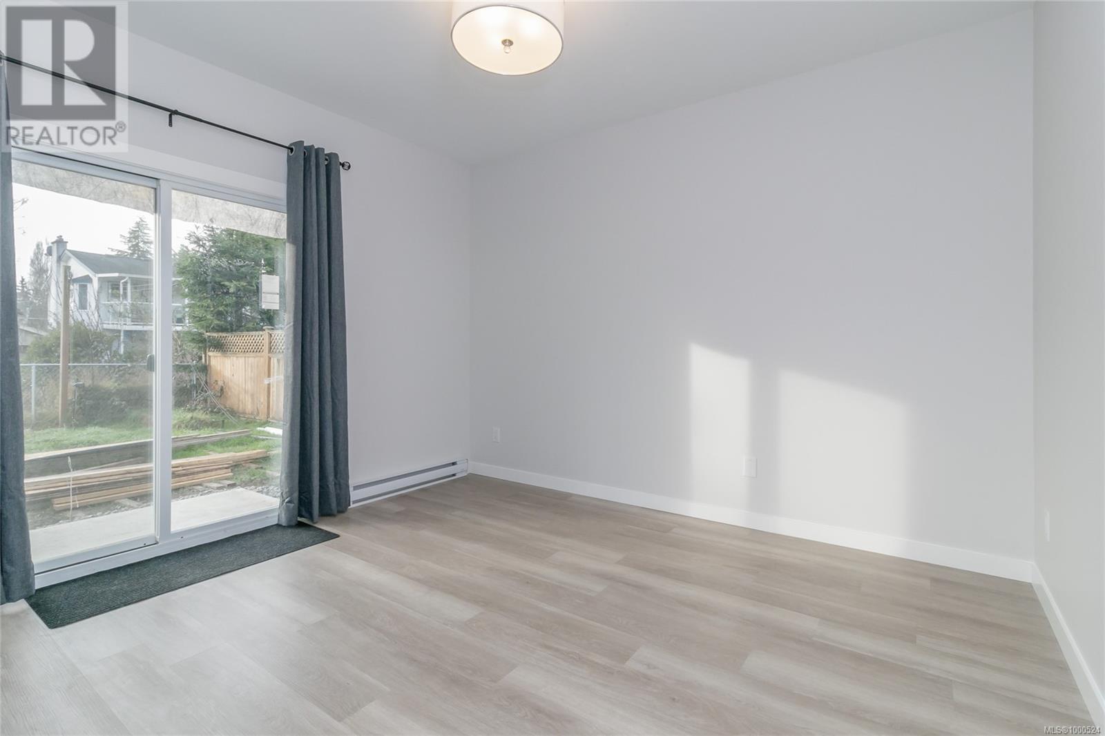 2189a &2189b Amelia Ave, Sidney, British Columbia  V8L 2H5 - Photo 11 - 1000524