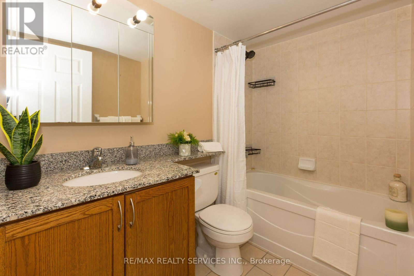 213 - 55 Via Rosedale, Brampton, Ontario  L6R 0V1 - Photo 25 - W12162991