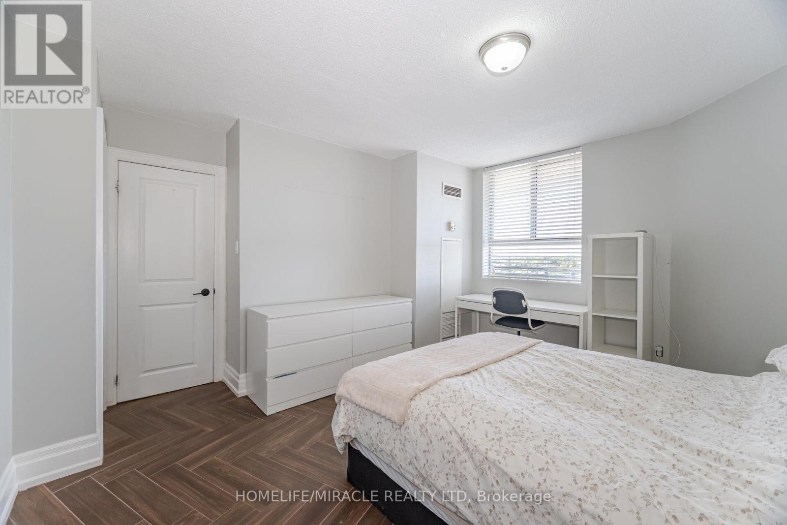 1408 - 234 Albion Road, Toronto, Ontario  M9W 6A5 - Photo 26 - W12162994