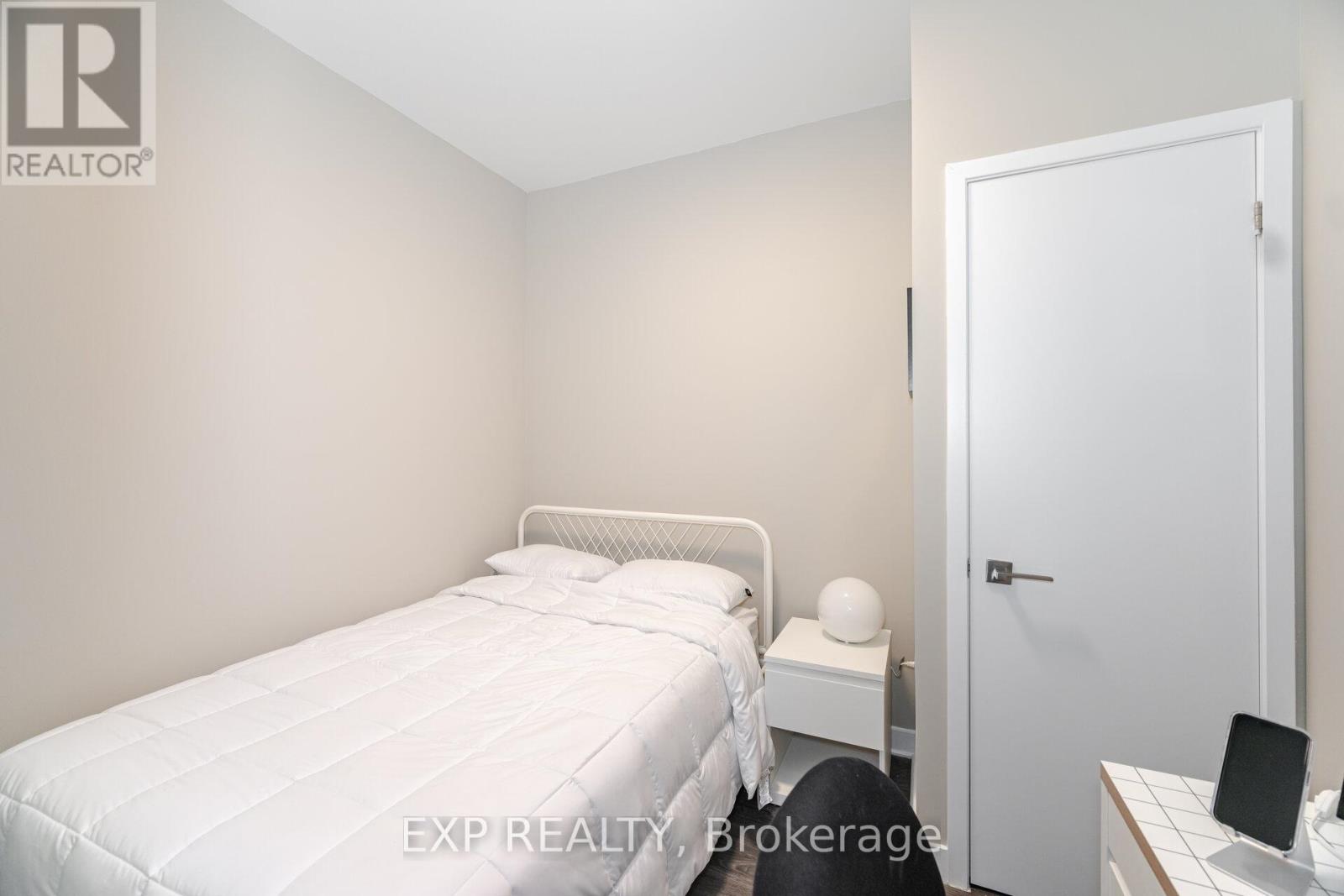 916 - 4055 Parkside Village Drive, Mississauga, Ontario  L5B 0K8 - Photo 18 - W12163027