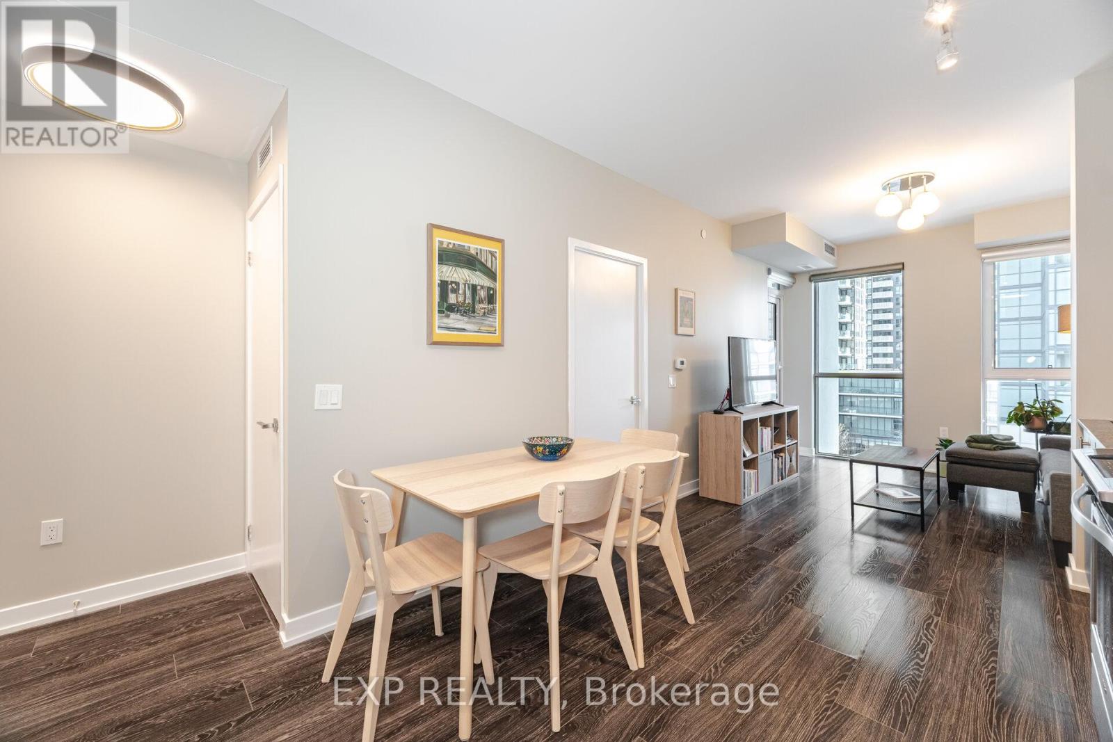 916 - 4055 Parkside Village Drive, Mississauga, Ontario  L5B 0K8 - Photo 7 - W12163027