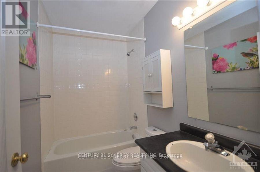 6 - 450 Maclaren Street, Ottawa, Ontario  K1R 5K6 - Photo 5 - X12020847