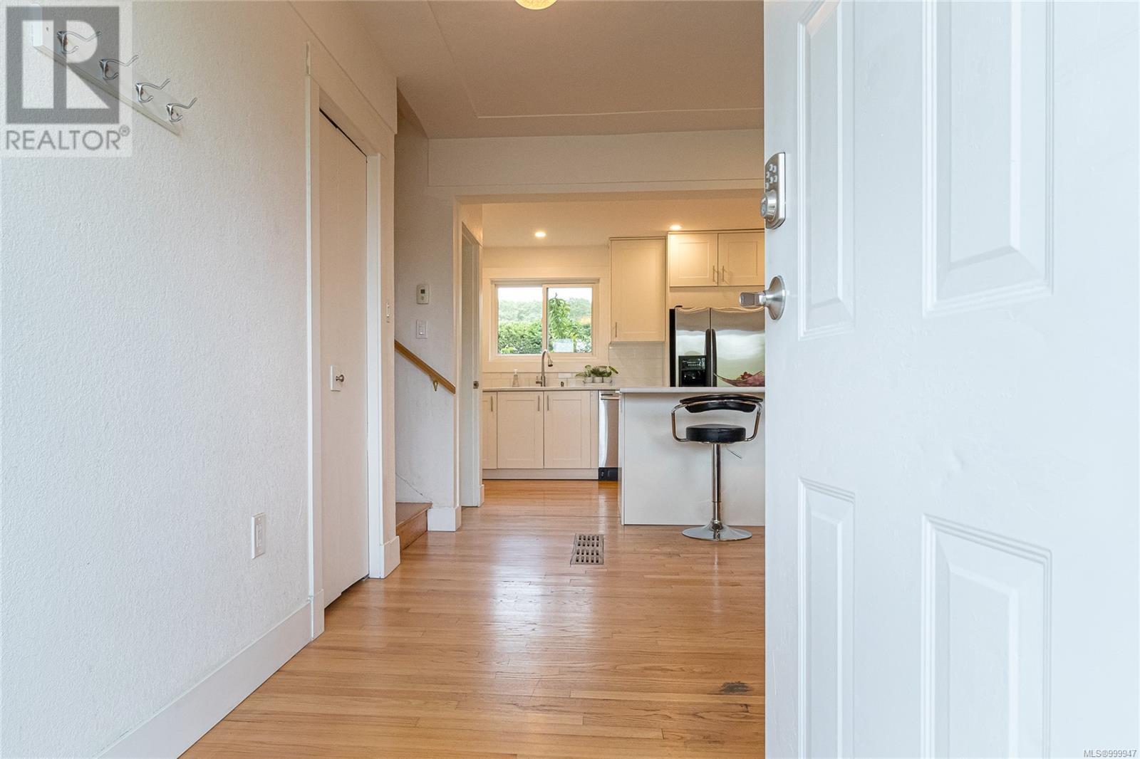 Property at 3931 Ansell Rd image 5