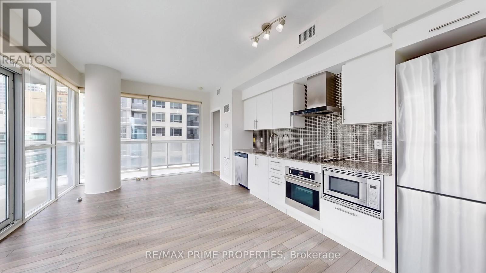 1116 - 352 Front Street W, Toronto, Ontario  M5V 0K3 - Photo 7 - C12163182