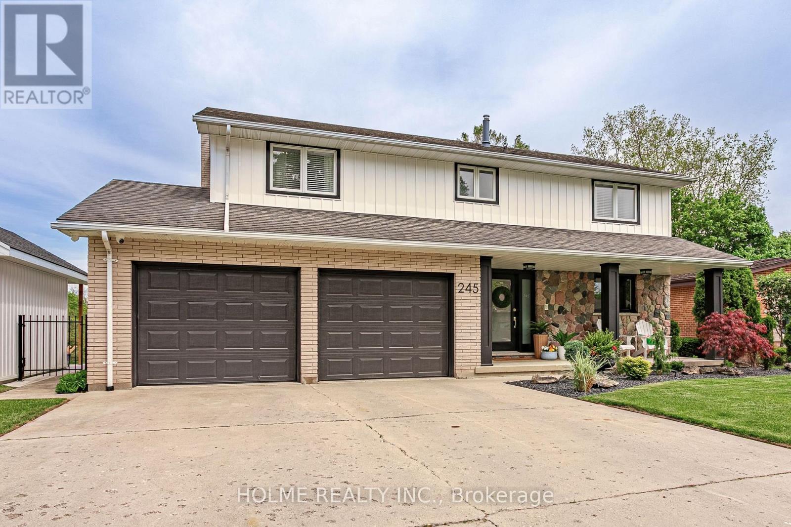 245 Riverview Drive, Strathroy Caradoc, Ontario  N7G 2G4 - Photo 2 - X12163342