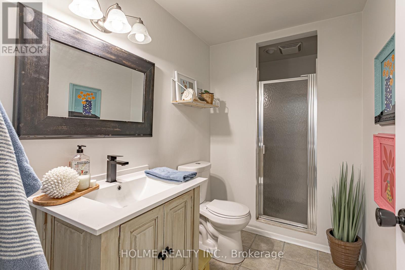245 Riverview Drive, Strathroy Caradoc, Ontario  N7G 2G4 - Photo 29 - X12163342
