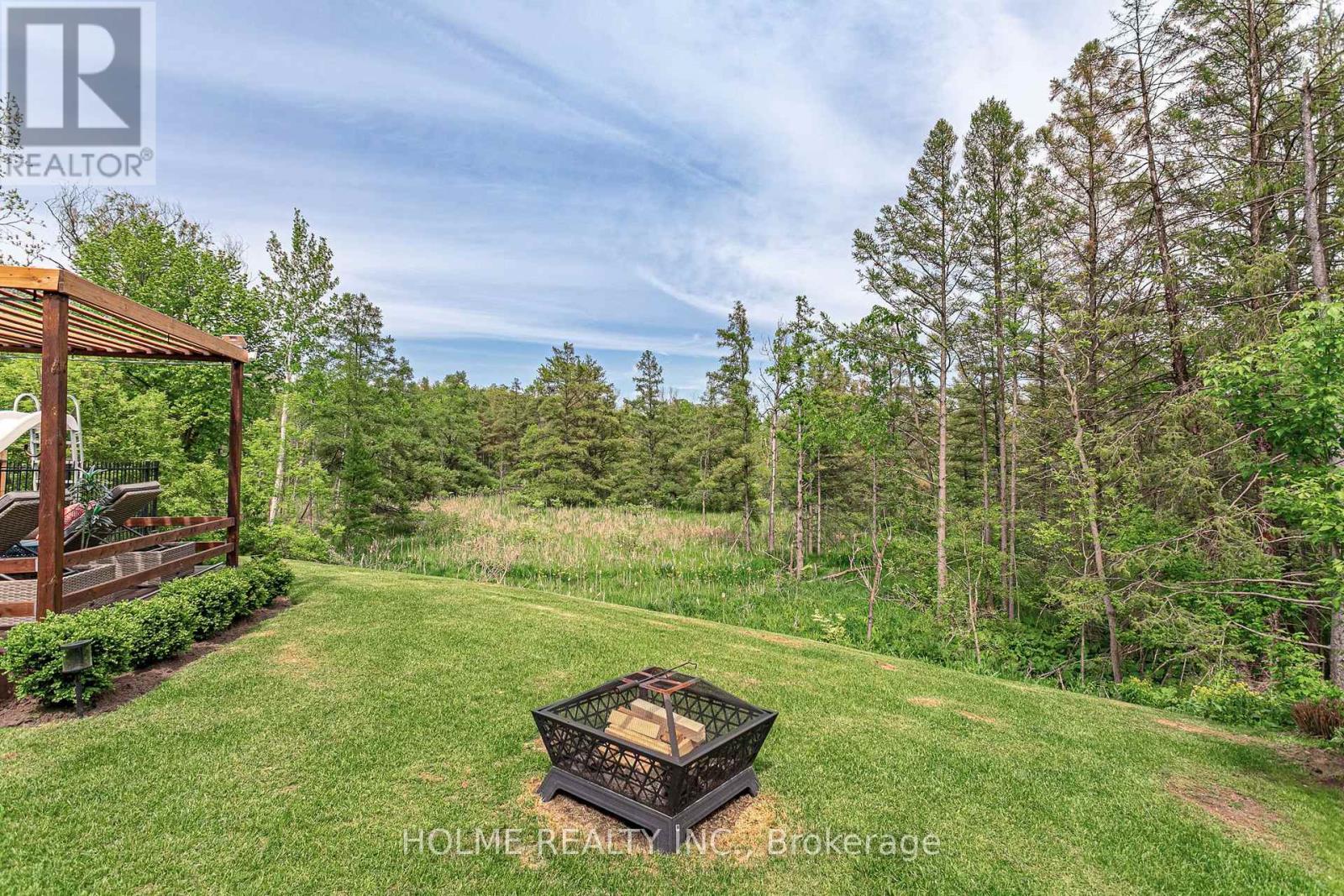 245 Riverview Drive, Strathroy Caradoc, Ontario  N7G 2G4 - Photo 37 - X12163342