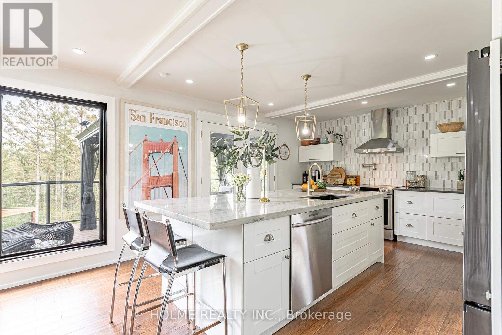 245 Riverview Drive, Strathroy Caradoc, Ontario  N7G 2G4 - Photo 8 - X12163342
