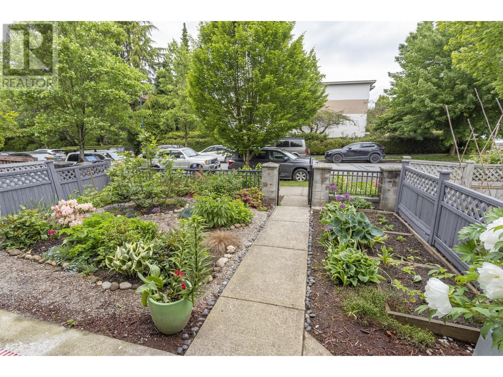 Property at 2388 CAMBRIDGE STREET image 3