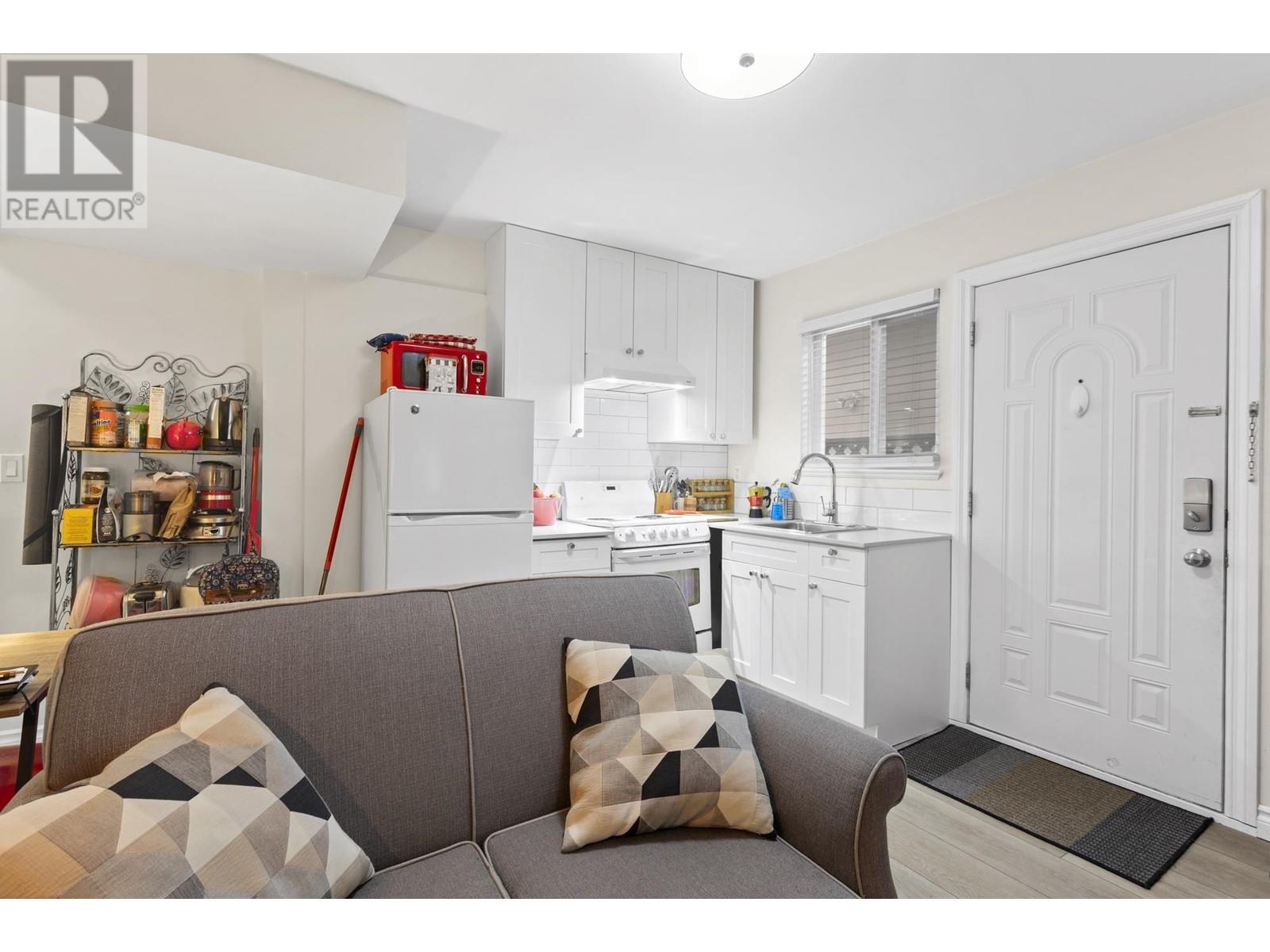 2388 Cambridge Street, Vancouver, British Columbia  V5L 1E7 - Photo 22 - R3005085