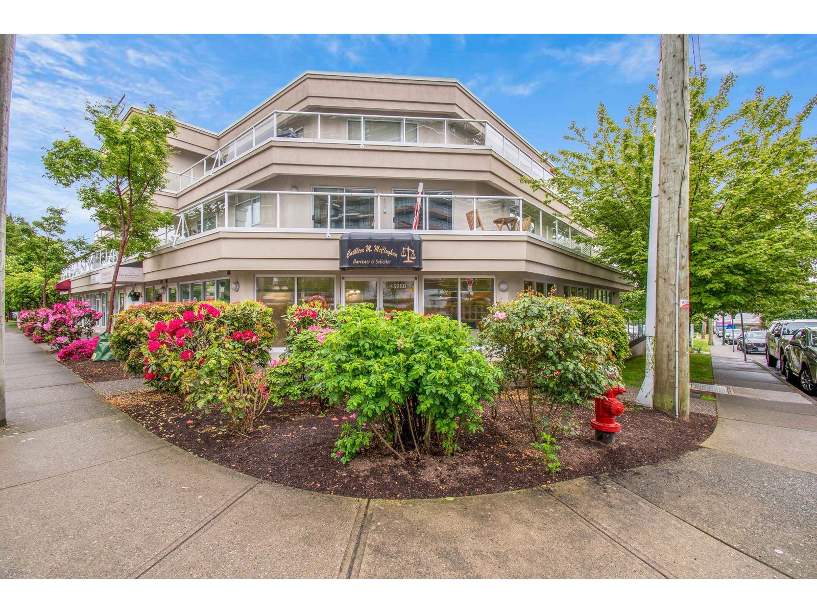 15250 THRIFT AVENUE, White Rock, British Columbia