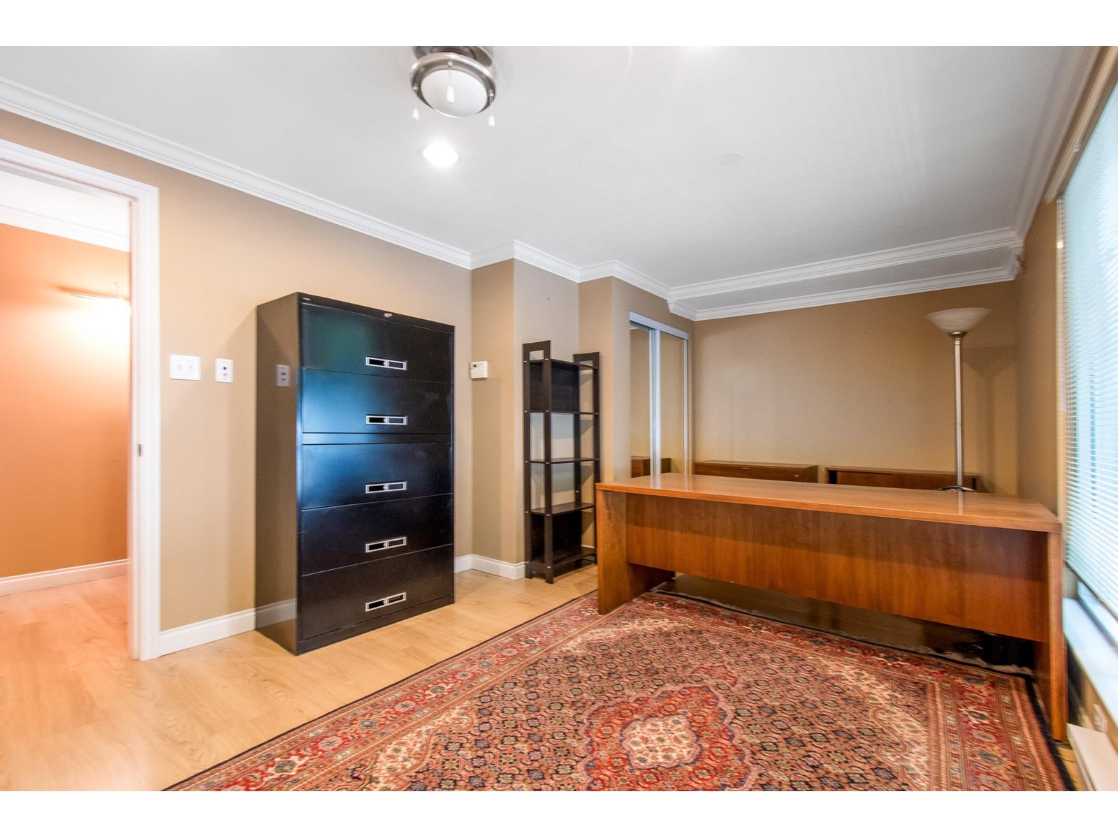 15250 Thrift Avenue, White Rock, British Columbia  V4B 2L2 - Photo 11 - C8069366
