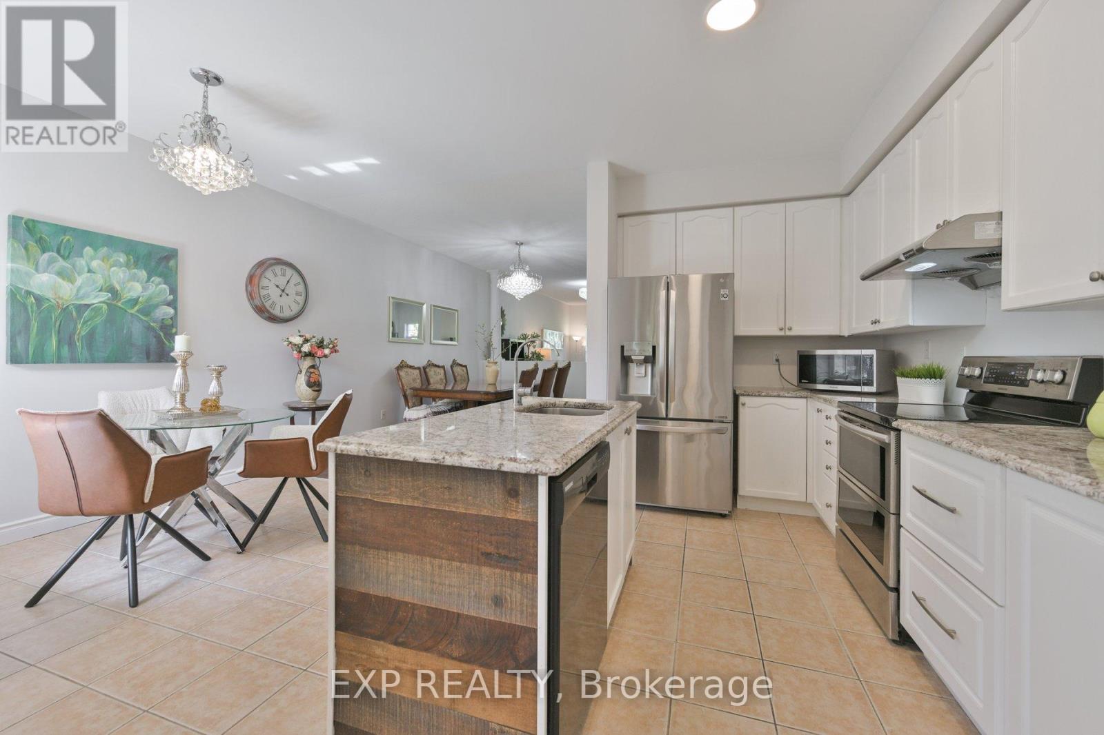 25 Wharfside Lane, Toronto, Ontario  M1C 5K8 - Photo 5 - E12163181