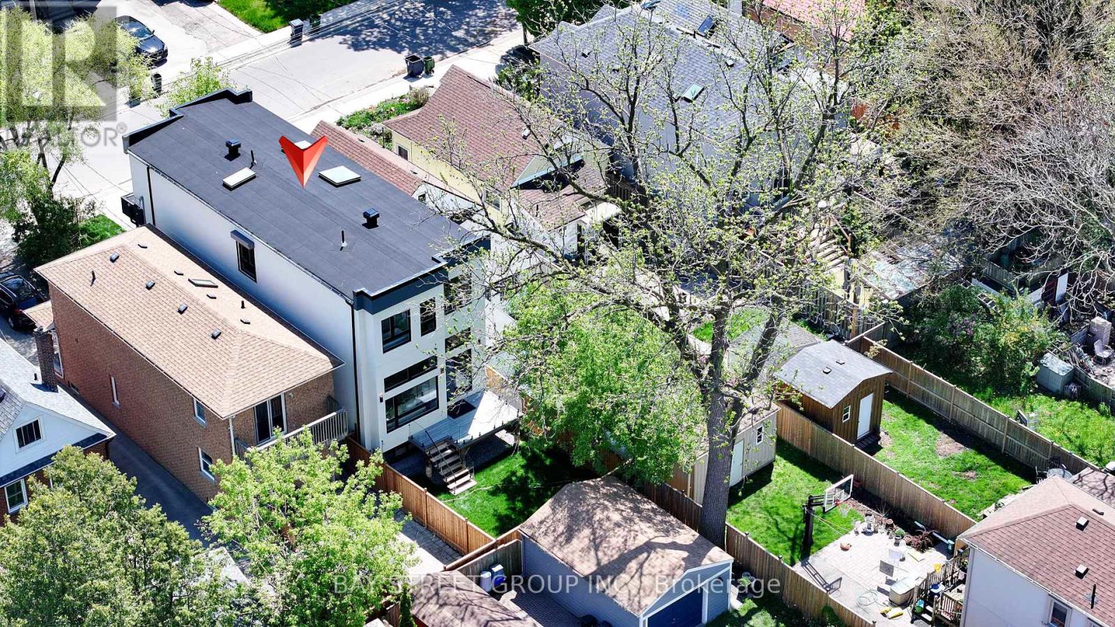 186 Holborne Avenue, Toronto, Ontario  M4C 2R8 - Photo 44 - E12163247