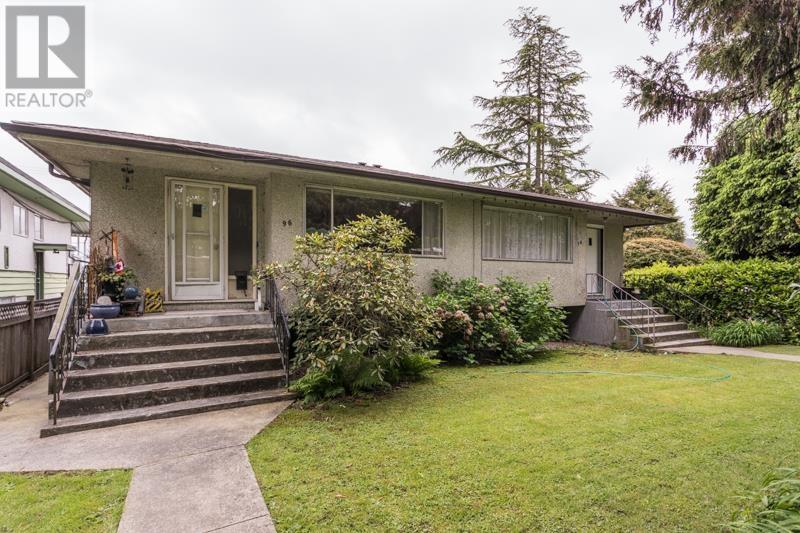 96 Glover Avenue, New Westminster, British Columbia  V3L 2A3 - Photo 2 - R3005298