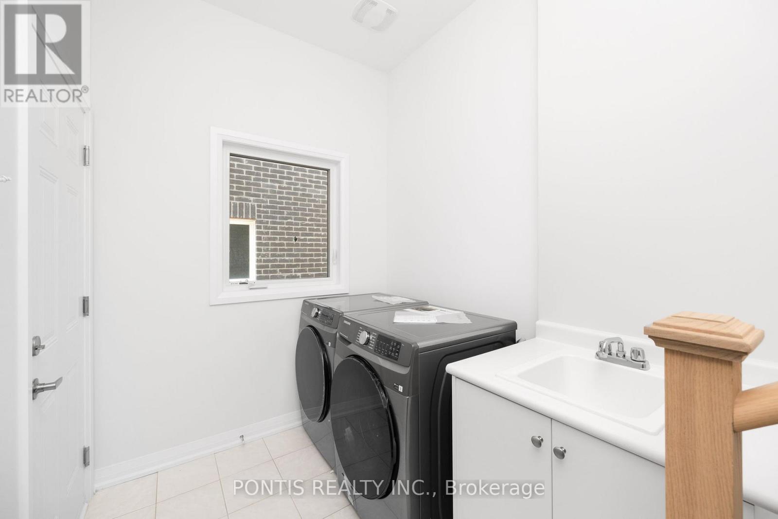 1406 Stovell Crescent, Innisfil, Ontario  L0L 1W0 - Photo 22 - N12163097