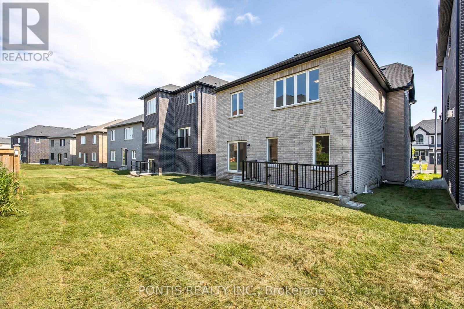 1406 Stovell Crescent, Innisfil, Ontario  L0L 1W0 - Photo 25 - N12163097