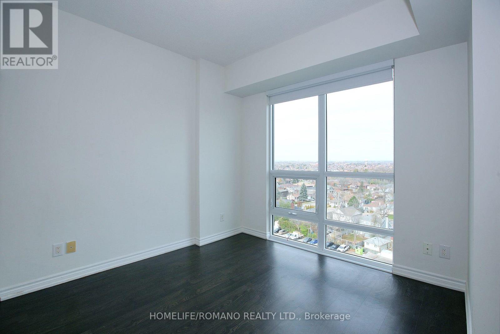 1104 - 7730 Kipling Avenue, Vaughan (West Woodbridge), Ontario  L4L 1Y9 - Photo 10 - N12163147