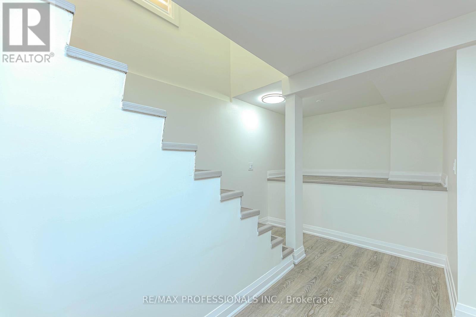 1 - 295 Deepsprings Crescent, Vaughan, Ontario  L6A 3L6 - Photo 41 - N12163202