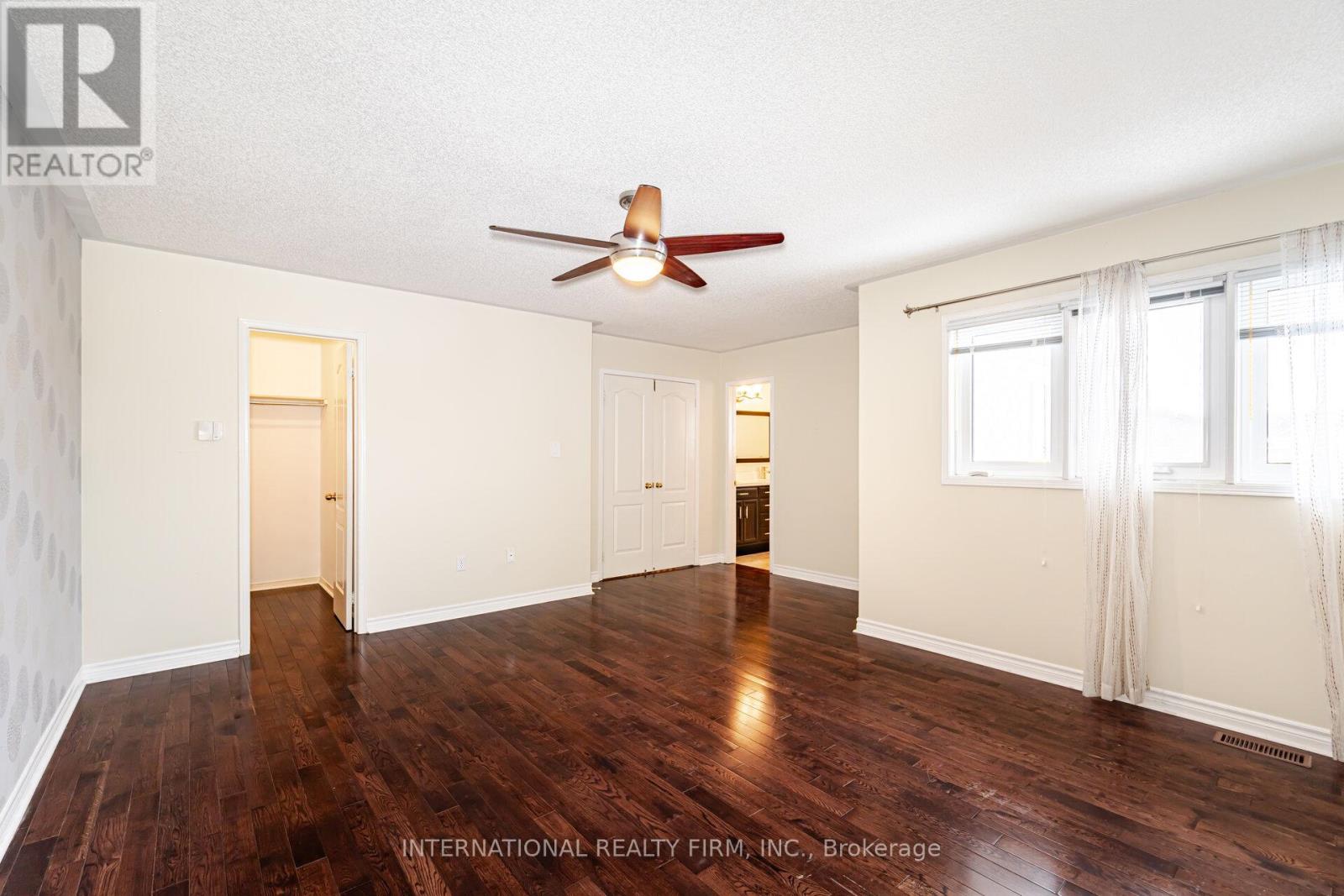 42 Matthew Drive, Vaughan, Ontario  L4L 9B4 - Photo 23 - N12163212