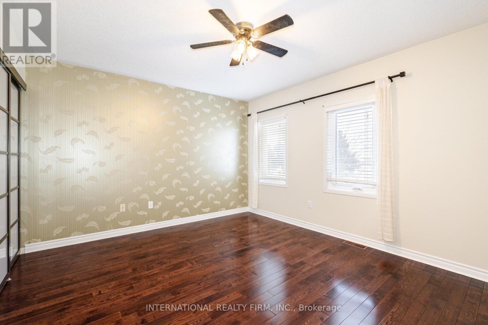 42 Matthew Drive, Vaughan, Ontario  L4L 9B4 - Photo 32 - N12163212