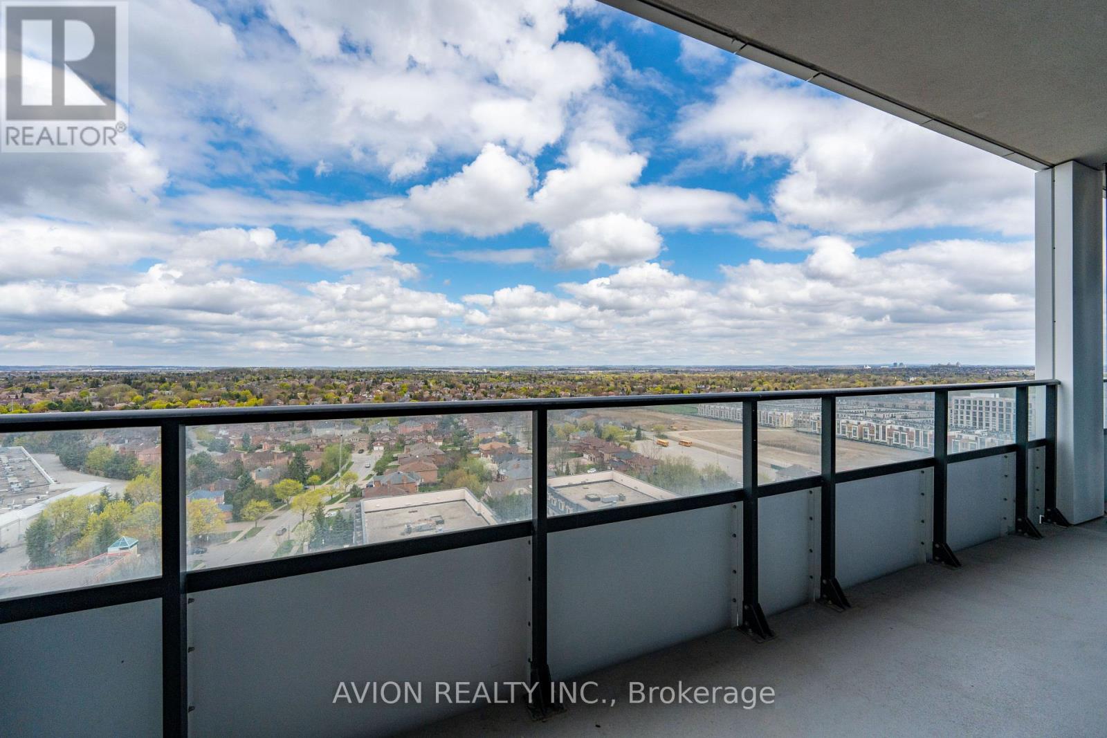 1909 - 38 Water Walk Drive, Markham (Unionville), Ontario  L6G 1B3 - Photo 18 - N12163272