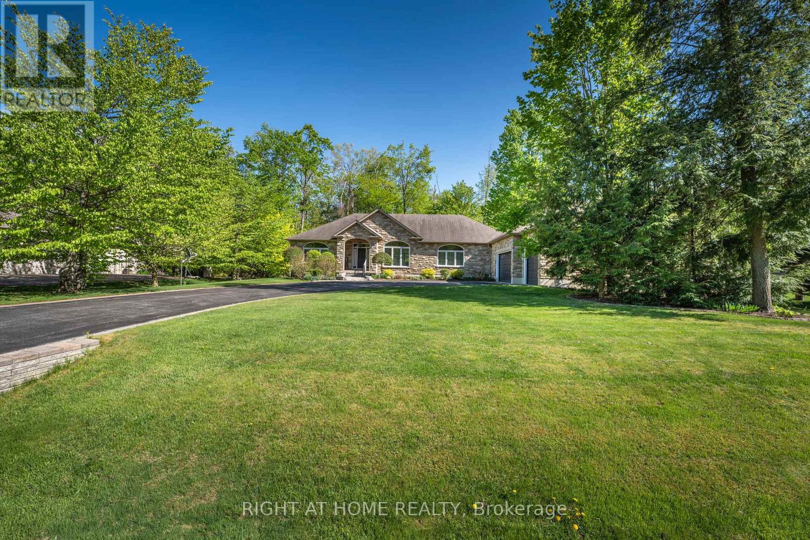 Property at 1205 SEADON ROAD image 2