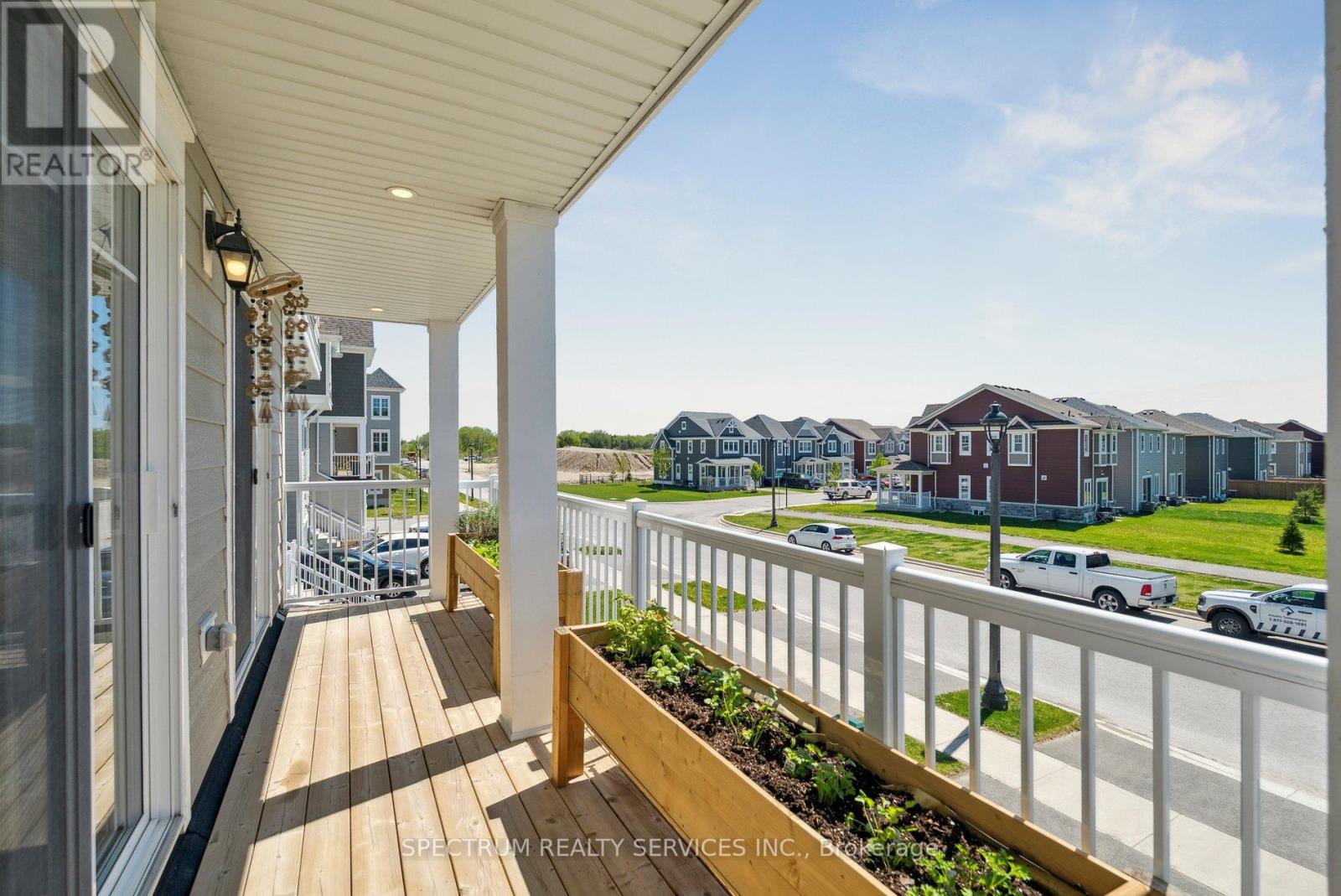 29 Shelburne Avenue, Wasaga Beach, Ontario  L9Z 0J4 - Photo 28 - S12162645