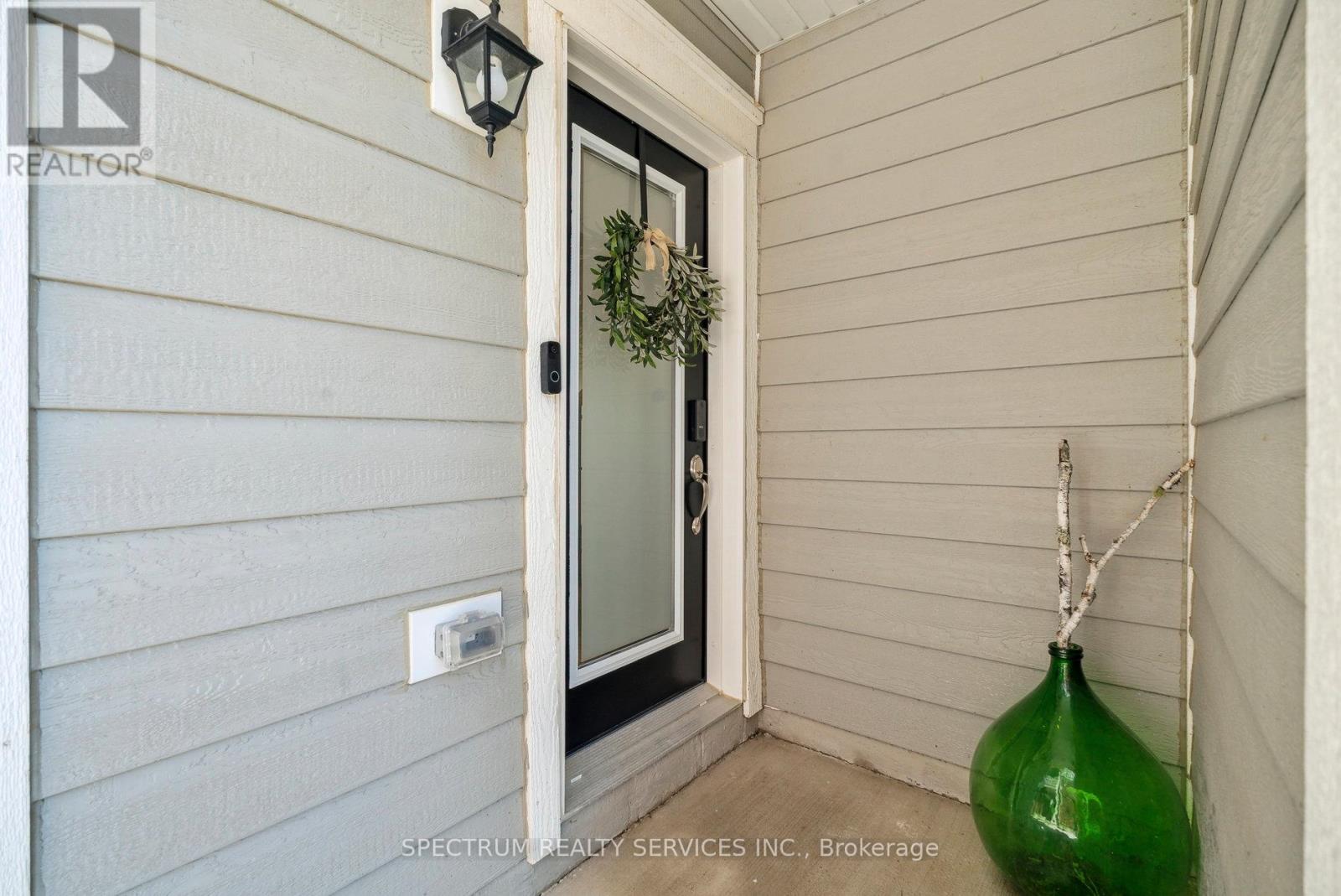 Property at 29 SHELBURNE AVENUE image 2