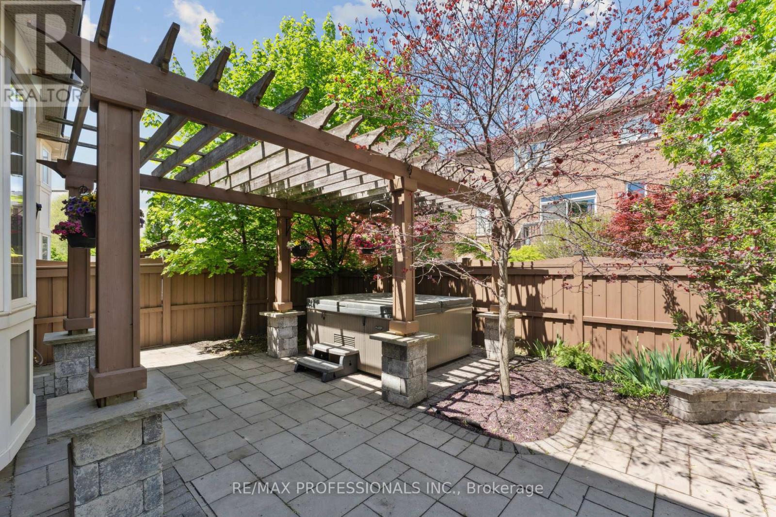 401 Coombs Court, Milton, Ontario  L9T 7N5 - Photo 42 - W12096308