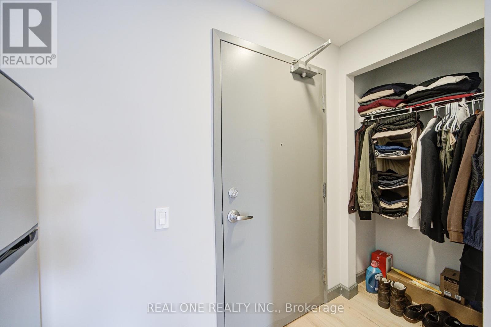 424 - 77 Leland Street, Hamilton, Ontario  L8S 3A1 - Photo 18 - X11995503