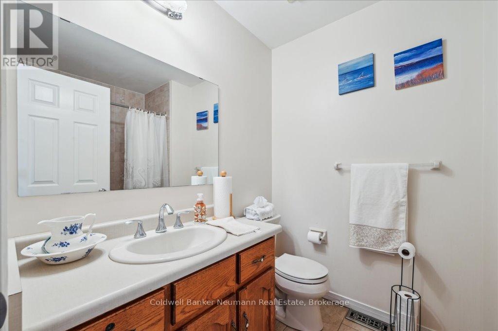 17 Brazolot Drive, Guelph, Ontario  N1G 4M1 - Photo 24 - X12163336