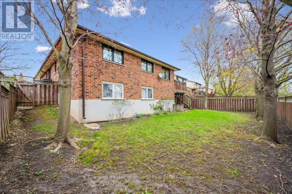 17 Brazolot Drive, Guelph, Ontario  N1G 4M1 - Photo 37 - X12163336