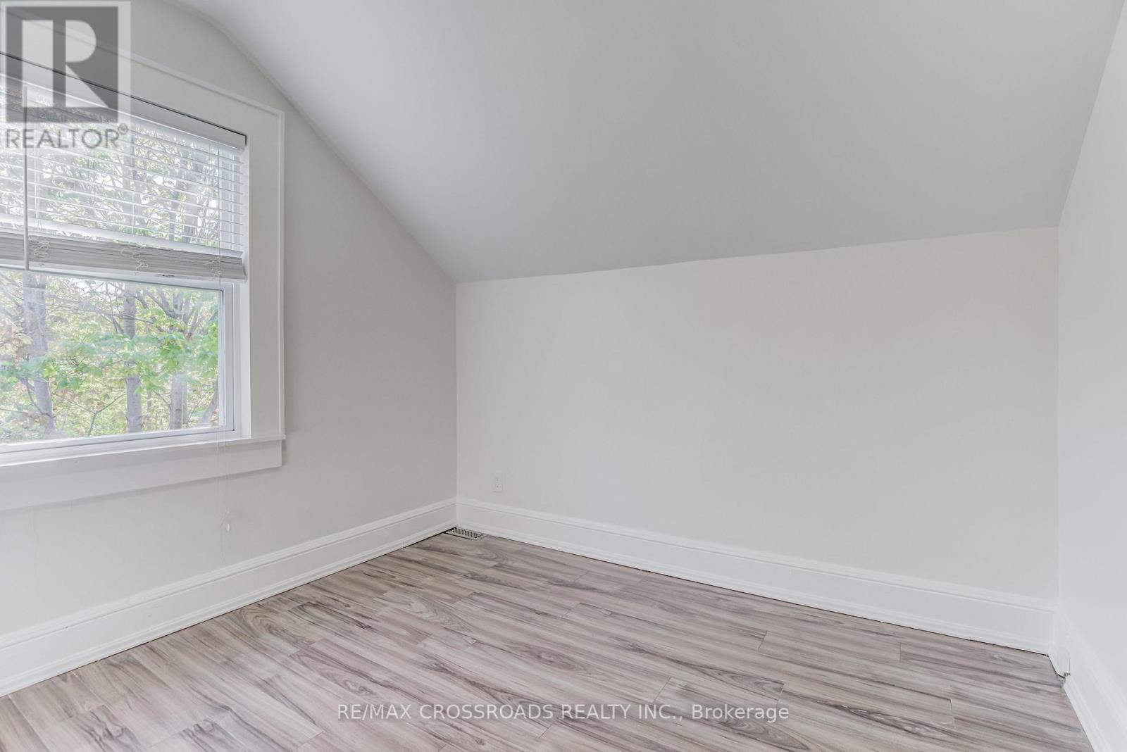 530 Kingston Road W, Ajax, Ontario  L1T 3A3 - Photo 11 - E12146849