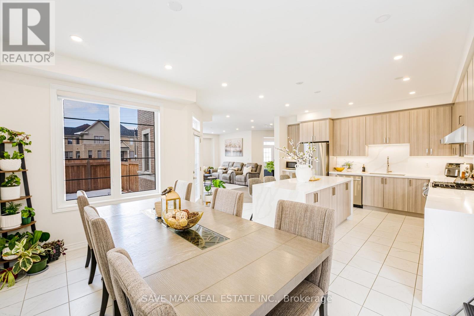 2576 Bandsman Crescent, Oshawa, Ontario  L1L 0M1 - Photo 14 - E12162996