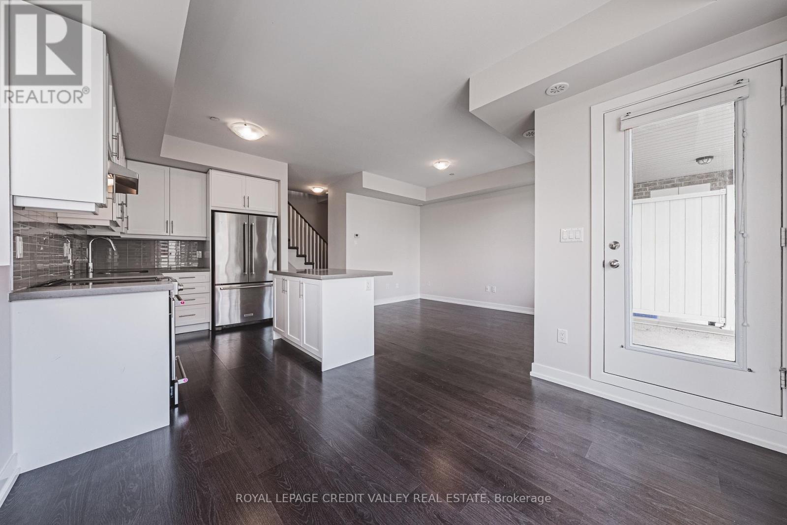 116 - 256 Royal York Road E, Toronto, Ontario  M8V 1Y8 - Photo 17 - W12130132