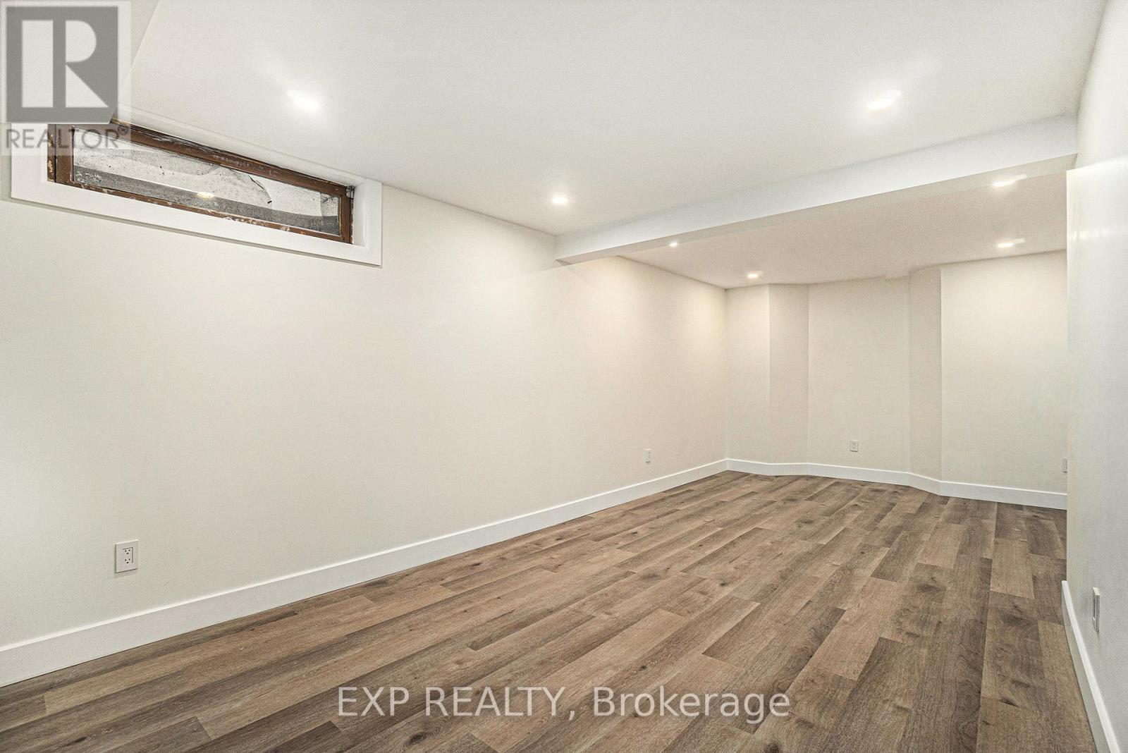16 Weybridge Drive, Ottawa, Ontario  K2J 2X2 - Photo 25 - X12163298