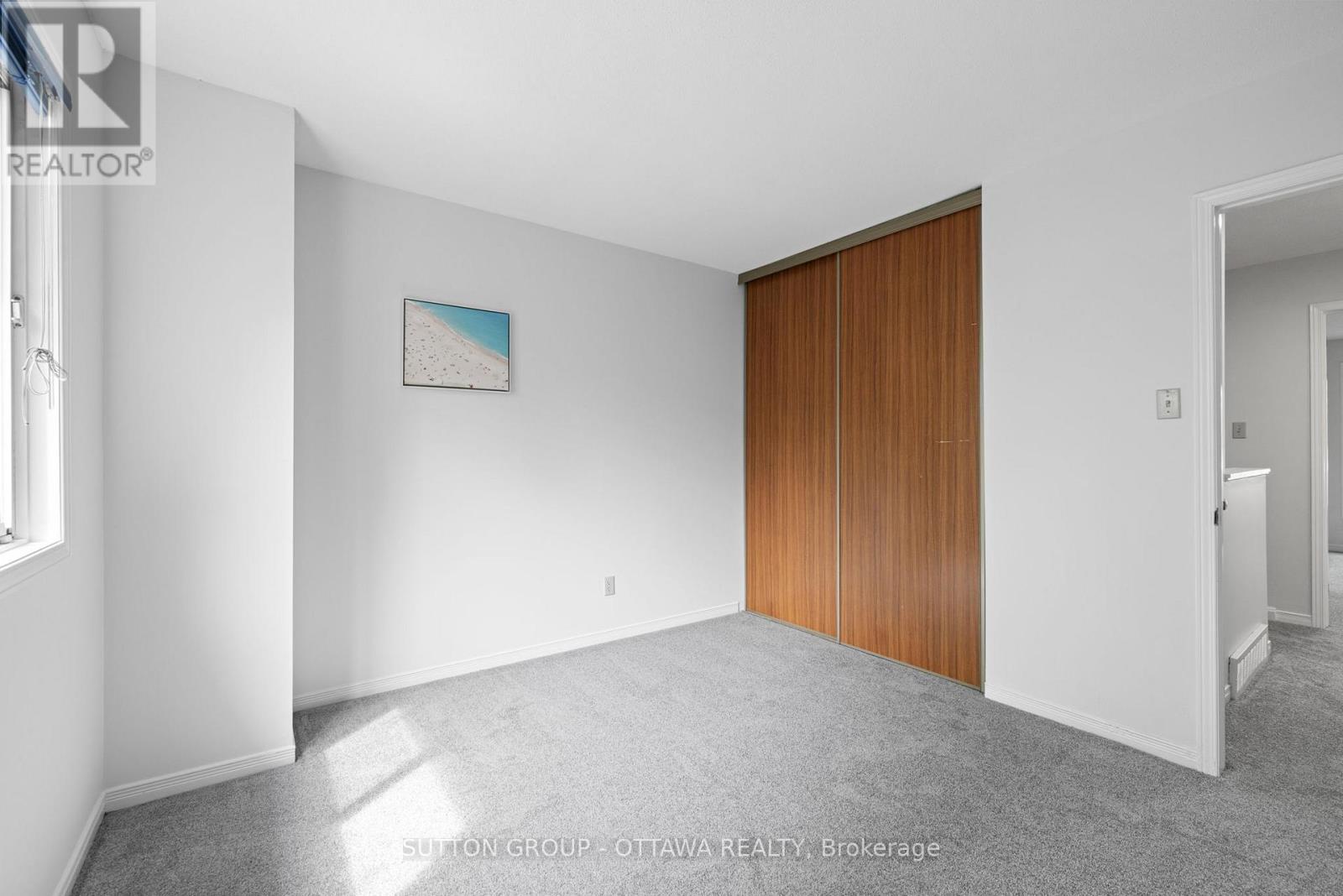 218 Switzer Avenue, Ottawa, Ontario  K1Z 7H9 - Photo 11 - X12163311