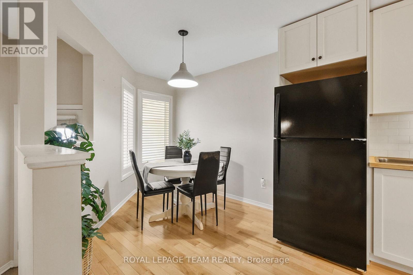940 Maley Street, North Grenville, Ontario  K0G 1J0 - Photo 7 - X12163346