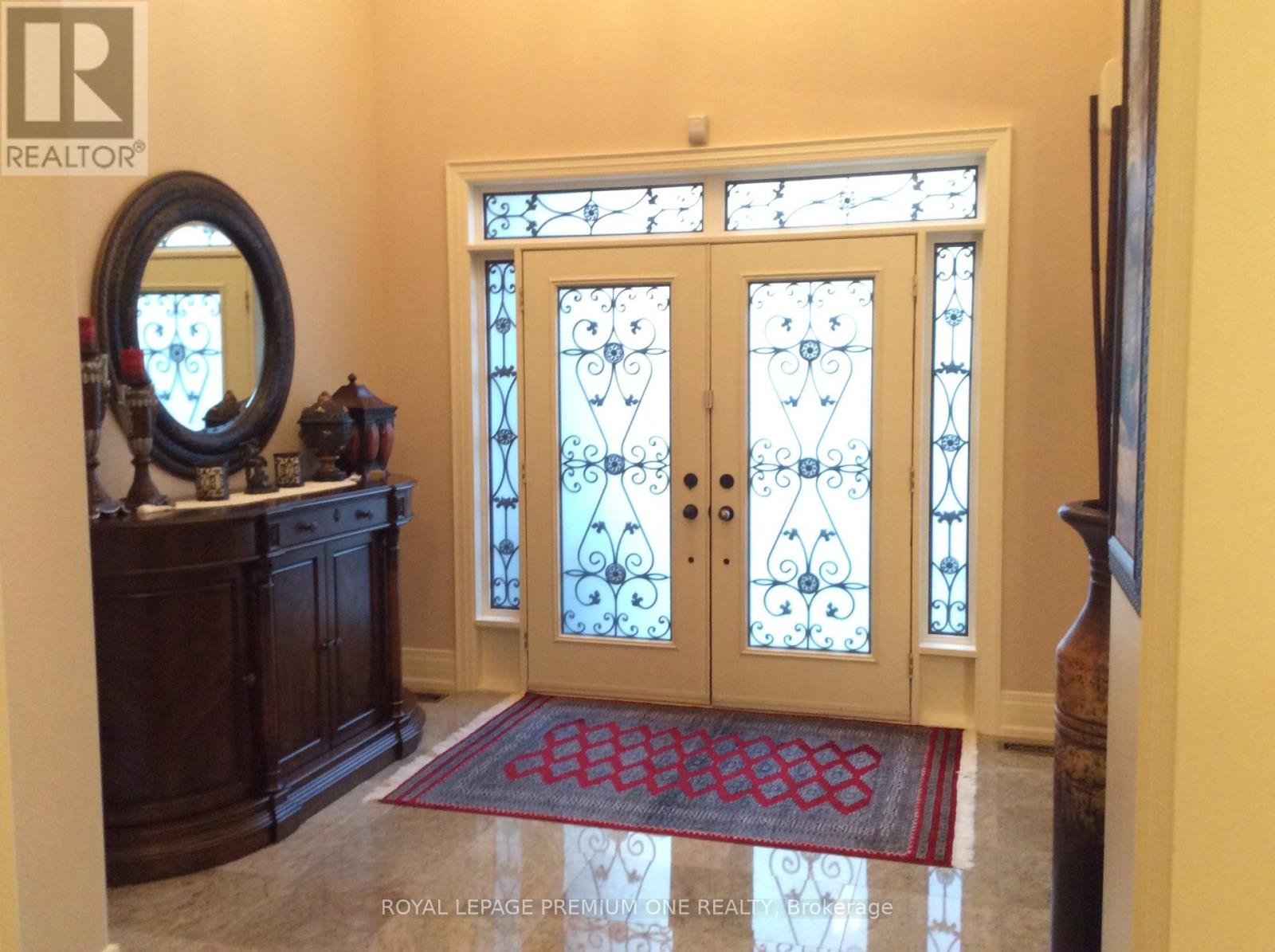 Property at 15 FRINI COURT image 5
