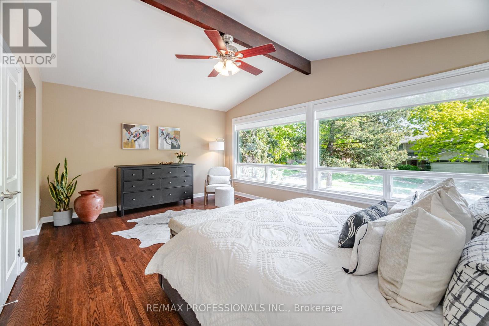 8 Silverthorne Bush Drive, Toronto, Ontario  M9C 2X5 - Photo 20 - W12161836